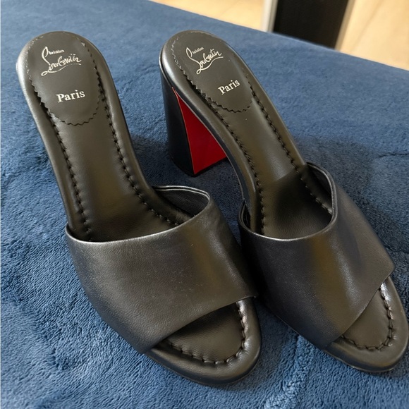 Christhian Louboutin Jane Slide Sandals Size 37 1/2 - Picture 6 of 6